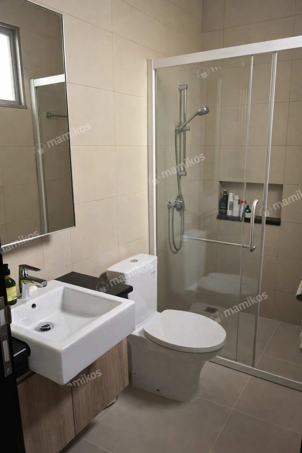 Rumah Sertifikat PPJB 4 Kamar Tidur 4 Kamar Mandi Pantai Indah Kapuk 2 Jakarta Utara - Photo 5