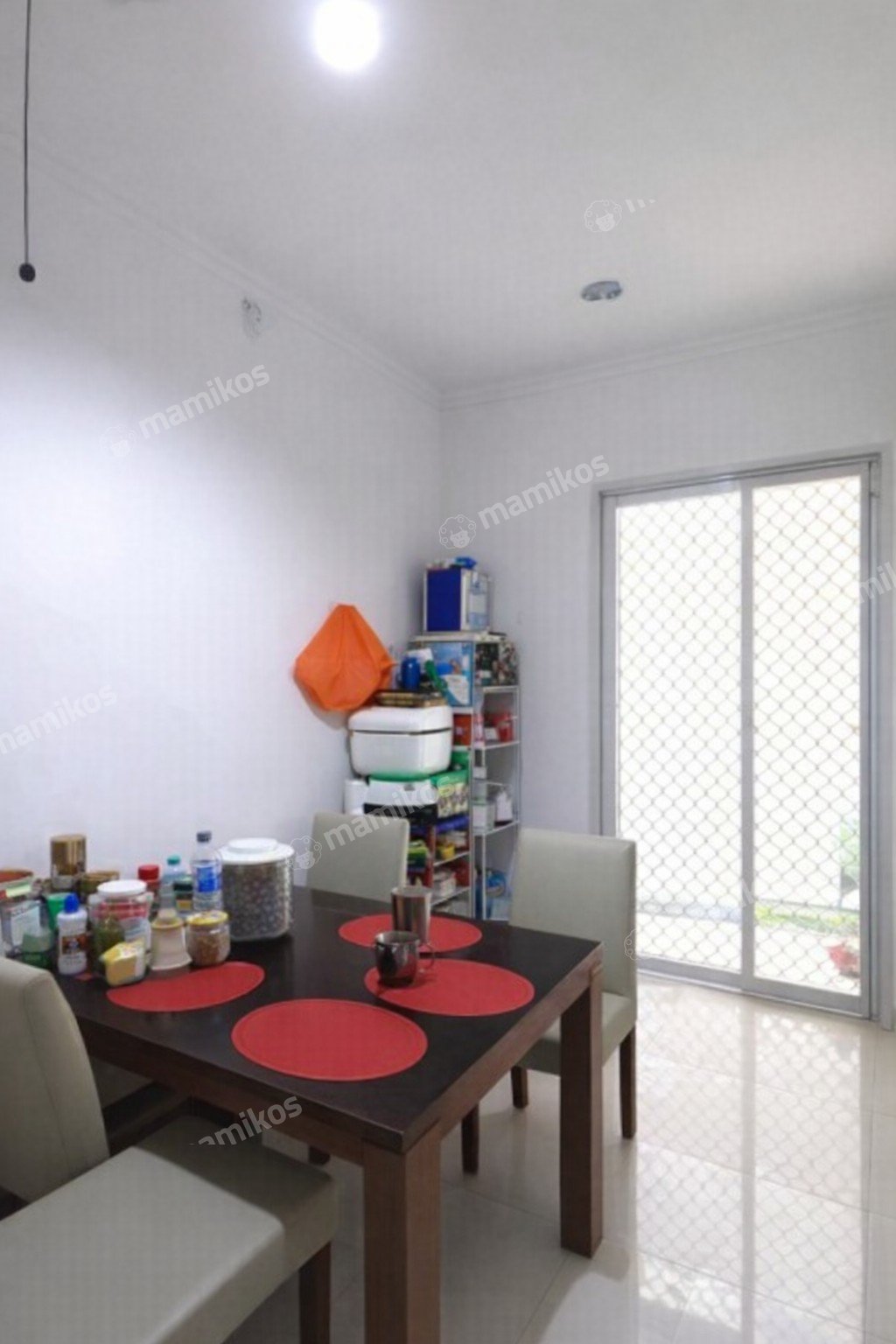 Rumah Sertifikat HGB 3 Kamar Tidur 2 Kamar Mandi Jakarta Garden City Jakarta Timur - Photo 4