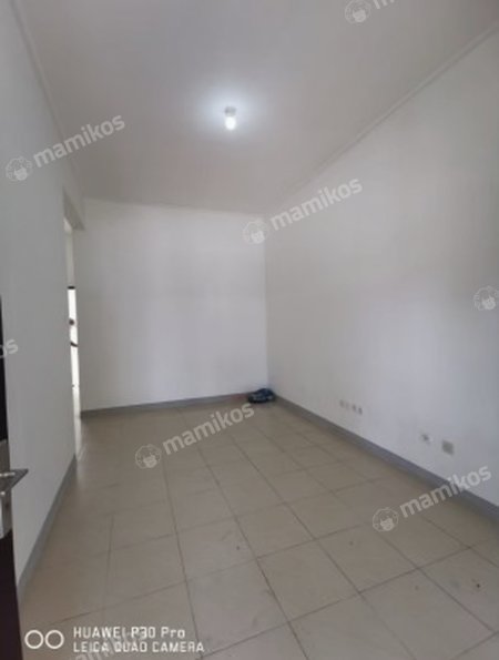 Rumah Sertifikat SHM 2 Kamar Tidur 2 Kamar Mandi Tarumajaya Bekasi - Photo 2
