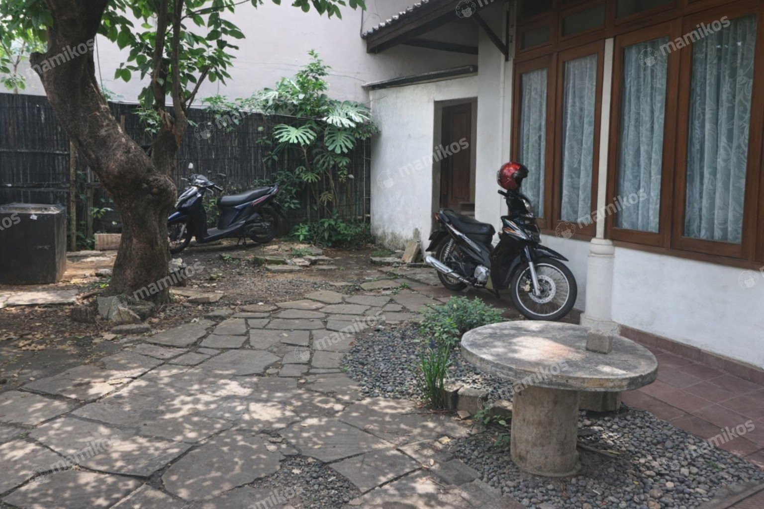 Rumah Sertifikat SHM 4 Kamar Tidur 4 Kamar Mandi Jati Padang Jakarta Selatan - Photo 3