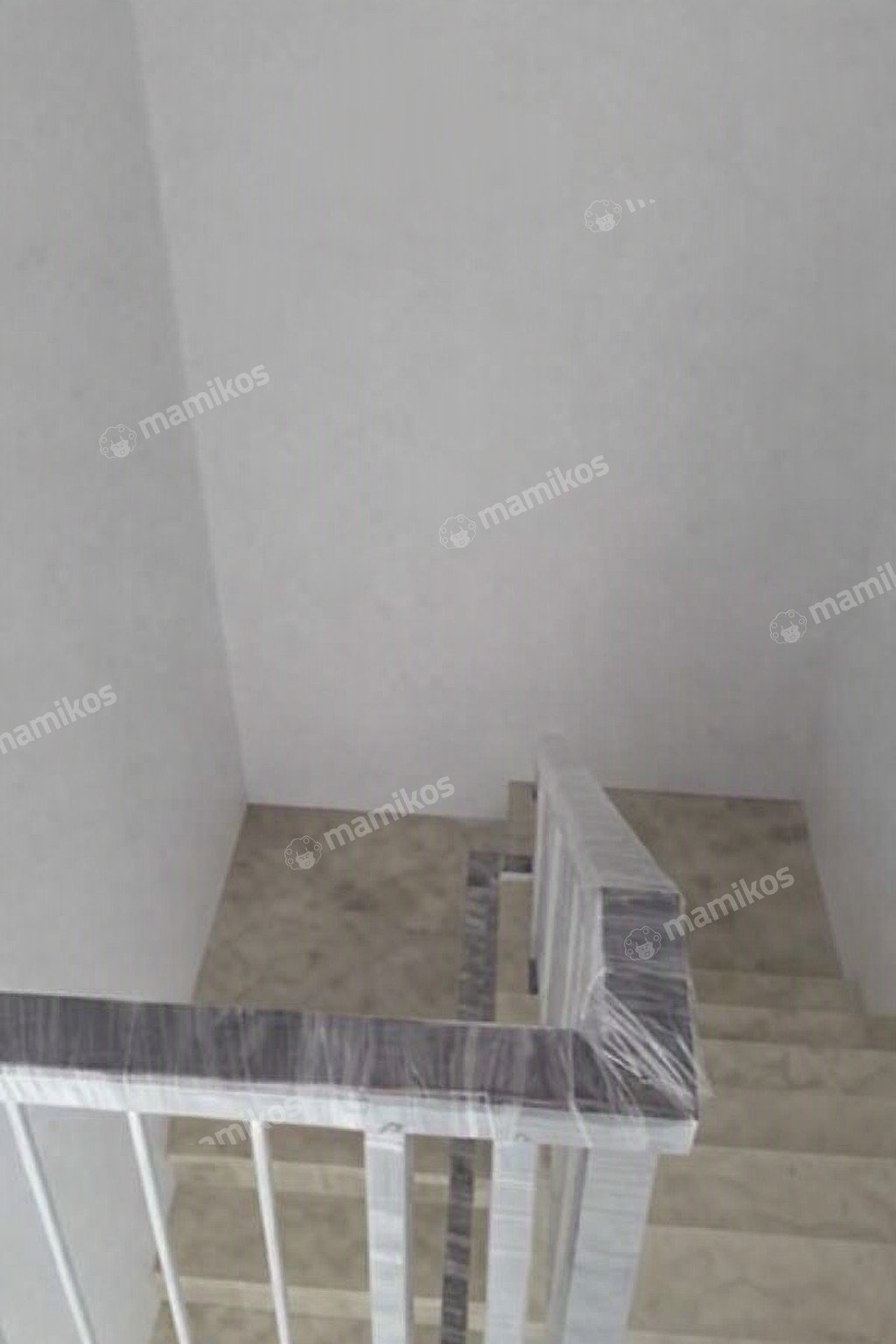Rumah Sertifikat SHM 3 Kamar Tidur 3 Kamar Mandi Pantai Indah Kapuk Jakarta Utara - Photo 3