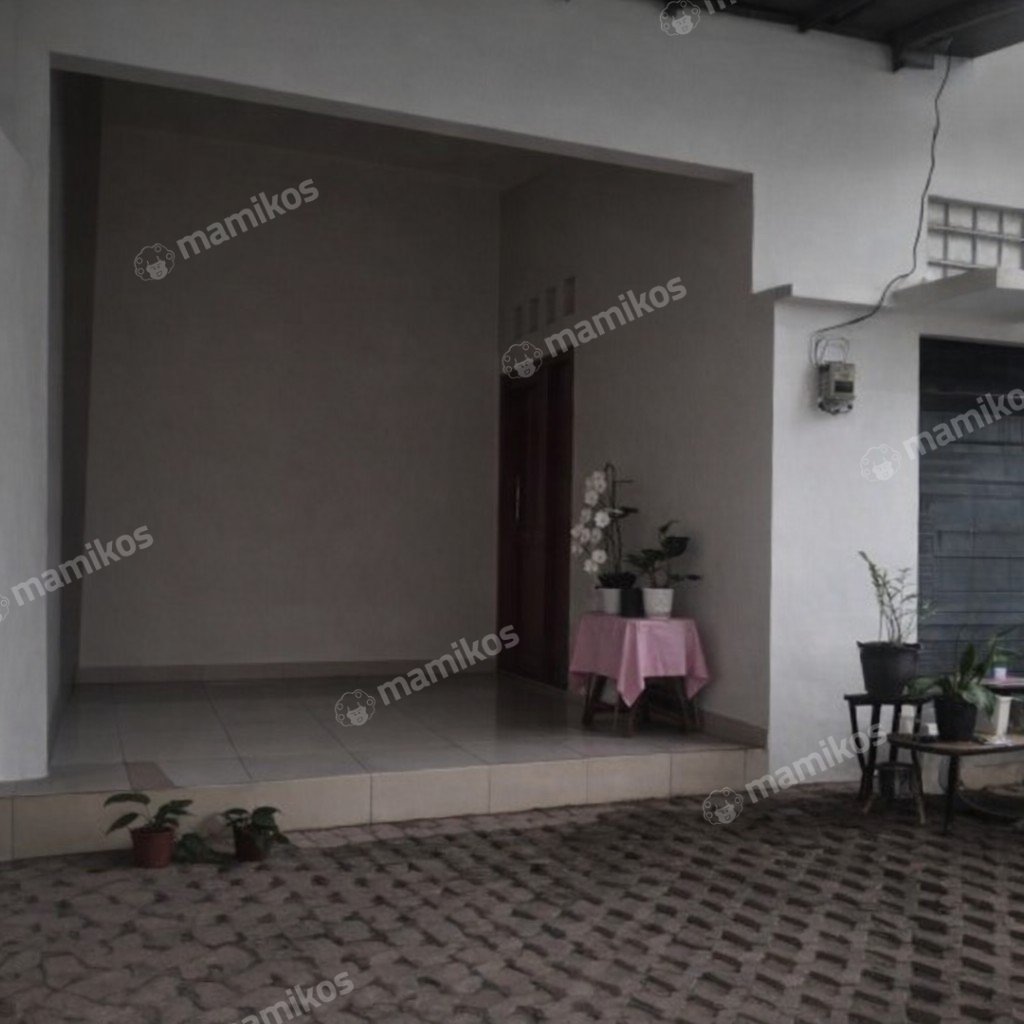 Rumah Sertifikat SHM 2 Kamar Tidur 2 Kamar Mandi Taman Meruya Jakarta Barat - Photo 2