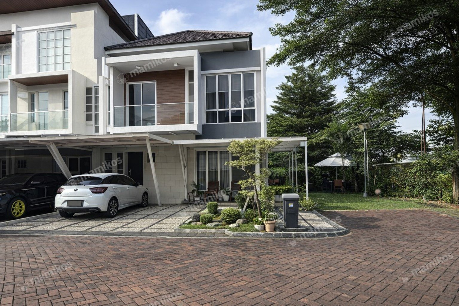 Rumah Sertifikat SHM 4 Kamar Tidur 3 Kamar Mandi Metland Puri Jakarta Barat