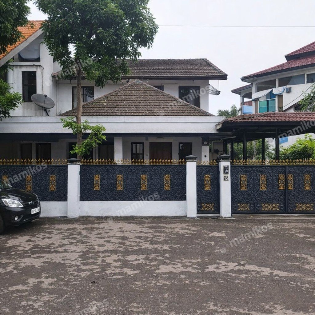 Rumah Sertifikat SHM 4 Kamar Tidur 4 Kamar Mandi Kramat Jati Jakarta Timur - Photo 4