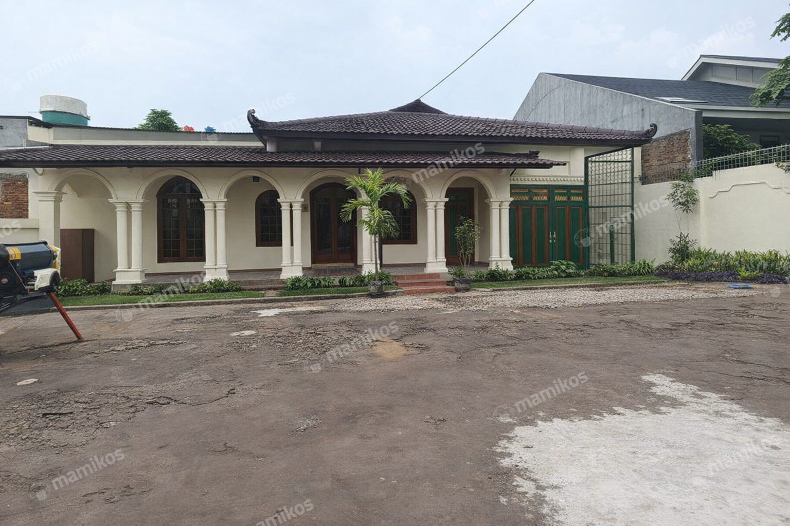 Rumah Sertifikat SHM 4 Kamar Tidur 3 Kamar Mandi Cipete Jakarta Selatan