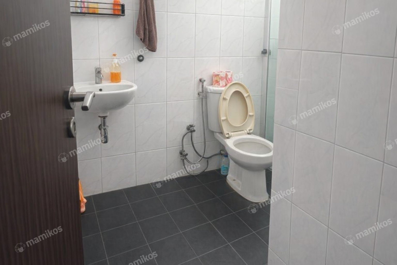 Rumah Sertifikat SHM 4 Kamar Tidur 3 Kamar Mandi Citra Garden Jakarta Barat - Photo 3