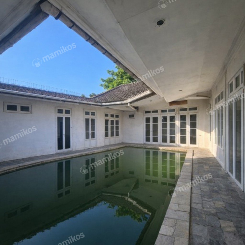 Rumah Sertifikat SHM 1 Lantai Senopati Jakarta Selatan - Photo 3