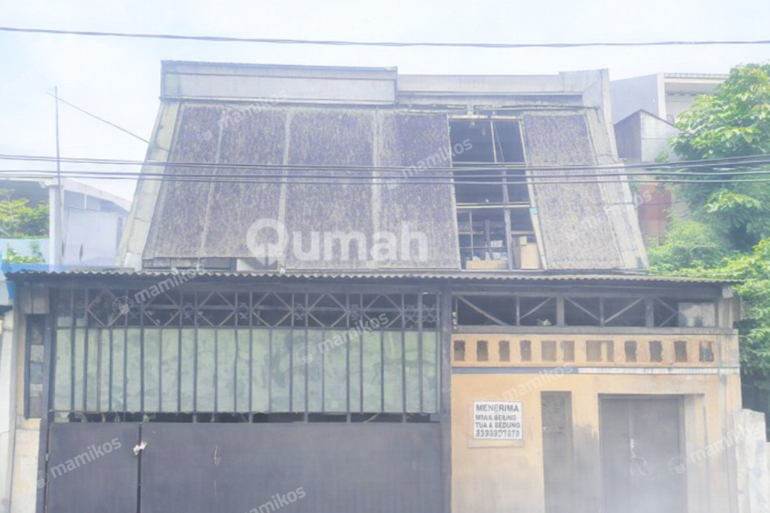 Rumah Sertifikat SHM 3 Kamar Tidur 3 Kamar Mandi Green Ville Jakarta Barat