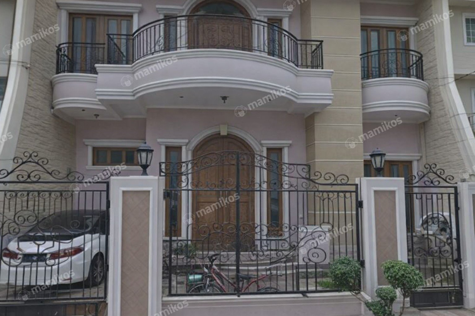 Rumah Sertifikat SHM 3 Kamar Tidur 3 Kamar Mandi Sunter Jakarta Utara