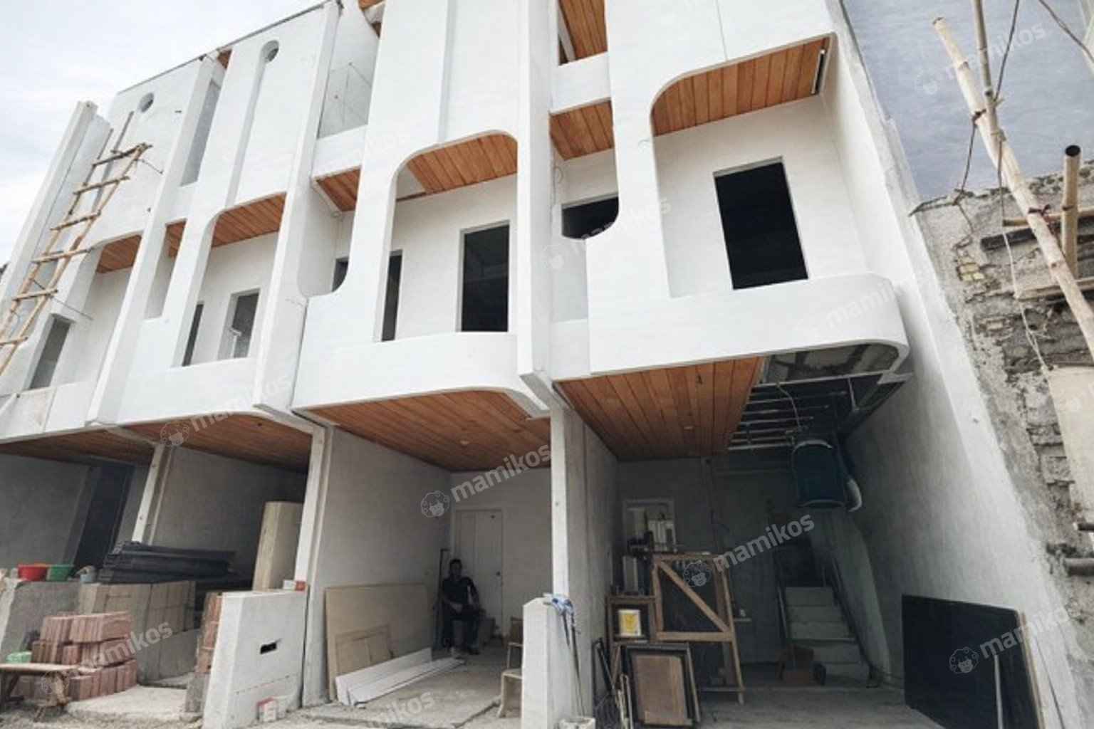 Rumah Baru Sertifikat SHM 3 Kamar Tidur Utan Kayu Jakarta Timur