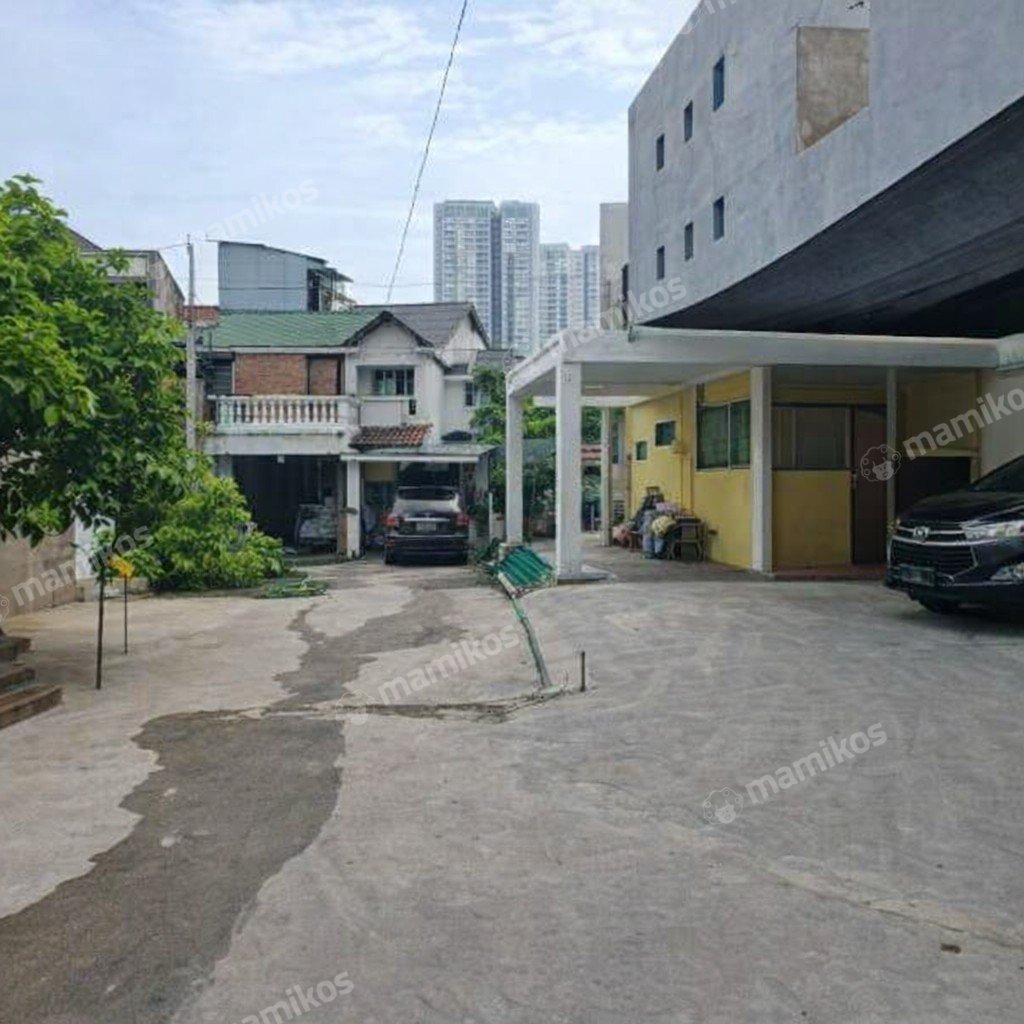 Rumah 21 Kamar Tidur 21 Kamar Mandi 2 Lantai Jembatan Besi Jakarta Barat - Photo 5
