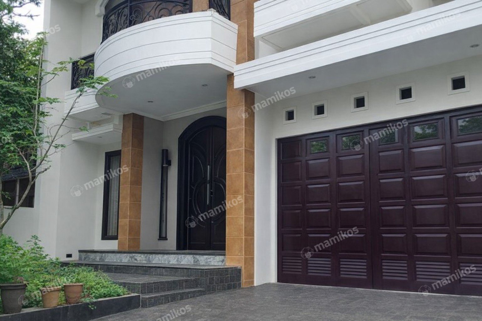 Rumah Sertifikat SHM 4 Kamar Tidur 3 Kamar Mandi Pondok Indah Jakarta Selatan