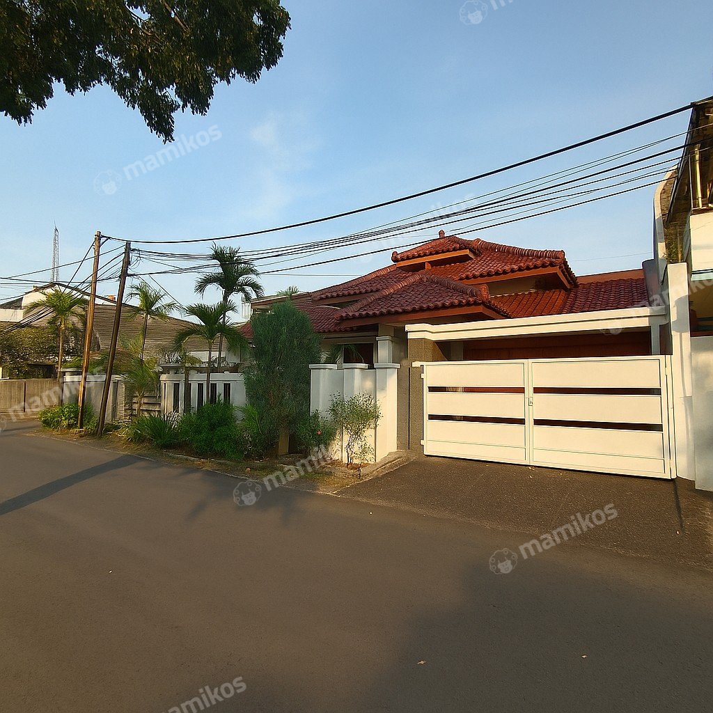 Rumah Sertifikat SHM 2 Kamar Tidur 2 Kamar Mandi Kembangan Jakarta Barat - Photo 2