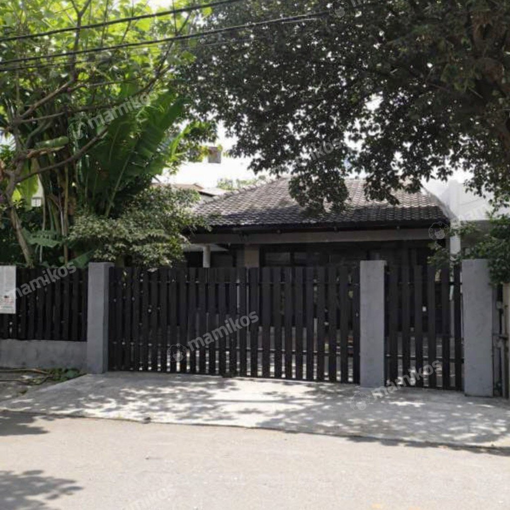Rumah Sertifikat SHM 5 Kamar Tidur 3 Kamar Mandi Pondok Indah Jakarta Selatan - Photo 2