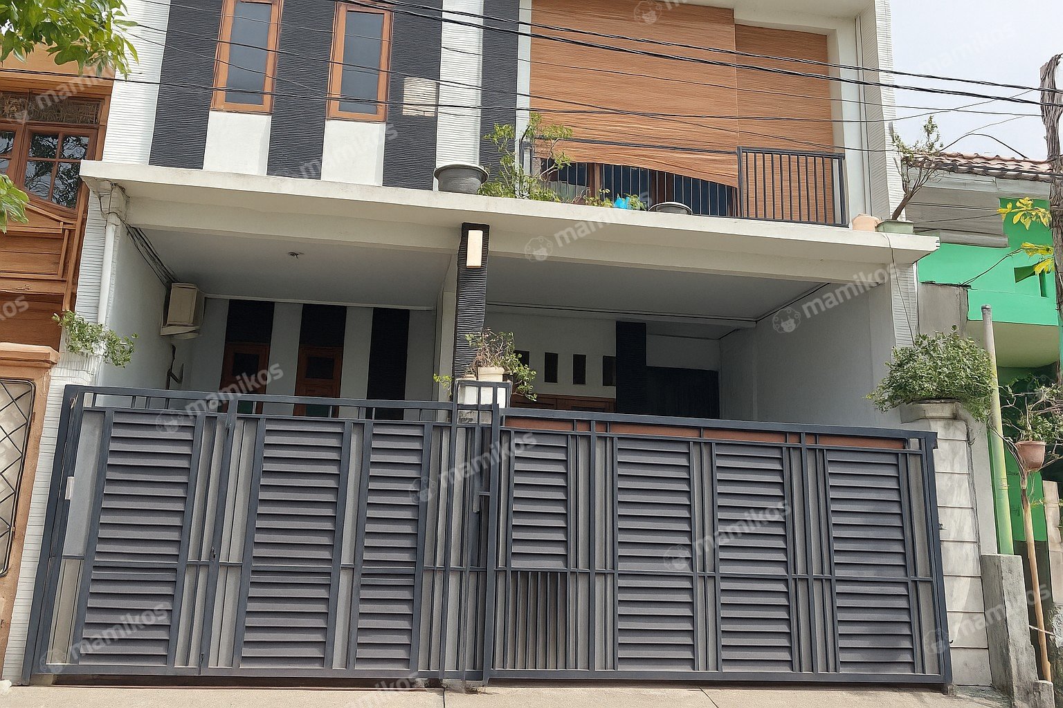 Rumah Sertifikat SHM 5 Kamar Tidur 3 Kamar Mandi Cilincing Jakarta Utara