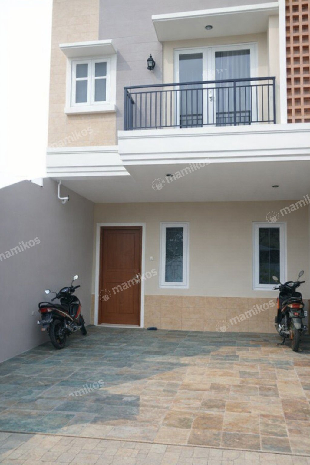 Rumah Sertifikat SHM 4 Kamar Tidur 3 Kamar Mandi Tomang Jakarta Barat - Photo 4