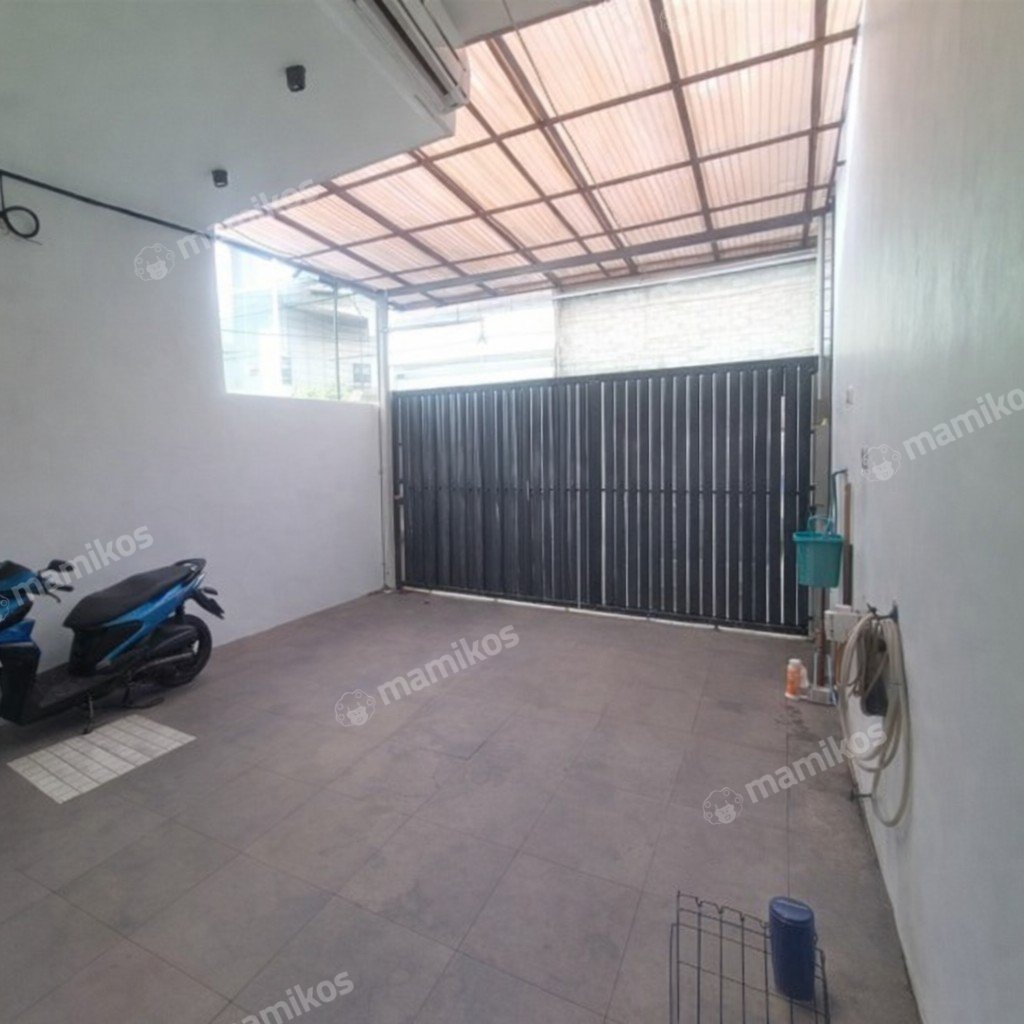 Rumah Sertifikat SHM 4 Kamar Tidur 3 Kamar Mandi Tomang Jakarta Barat - Photo 5