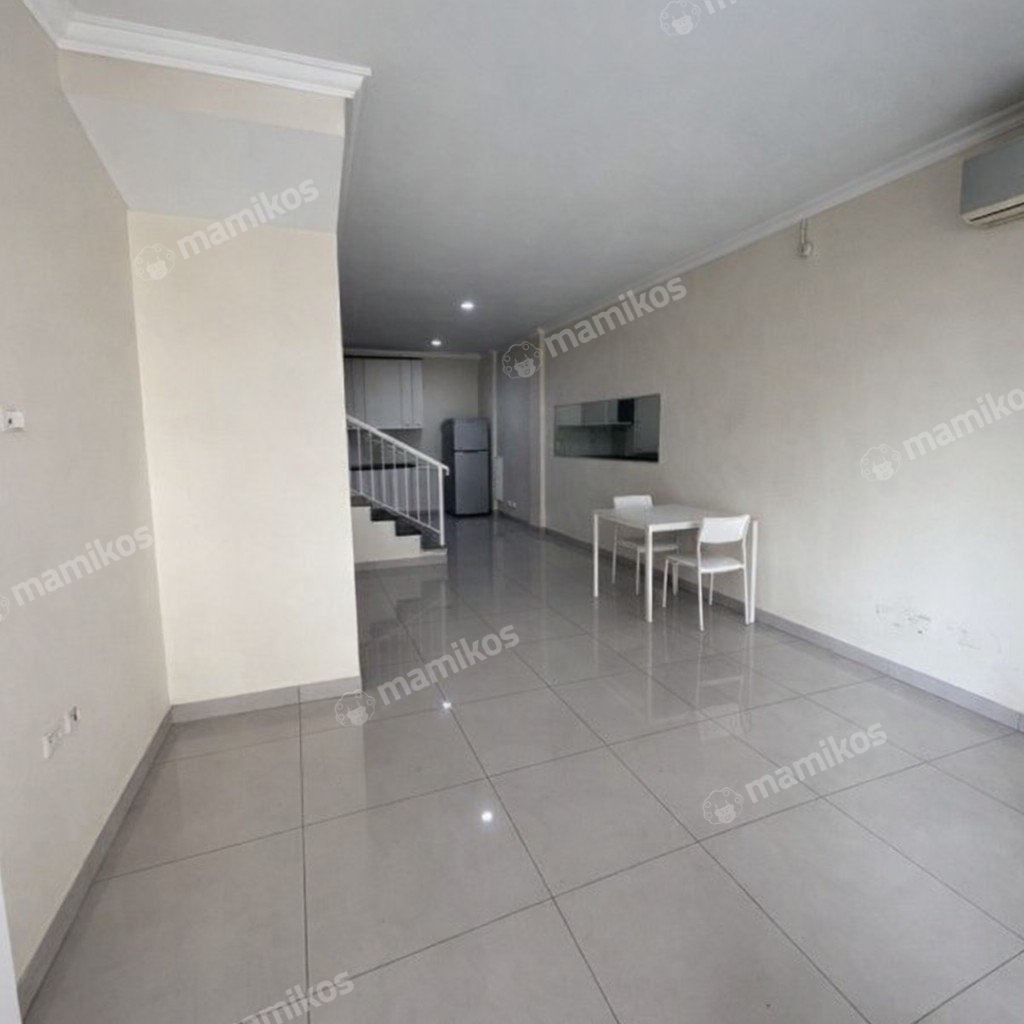 Rumah Sertifikat SHM 2 Kamar Tidur 2 Kamar Mandi Kalideres Jakarta Barat - Photo 2