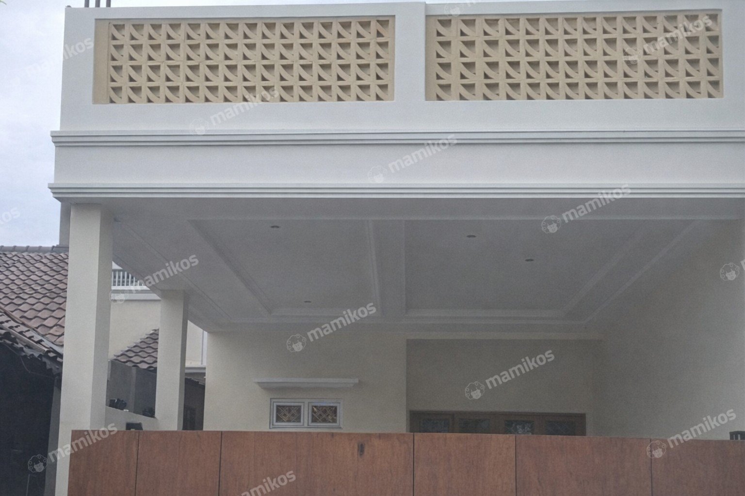Rumah Sertifikat SHM 5 Kamar Tidur 4 Kamar Mandi Cakung Jakarta Timur