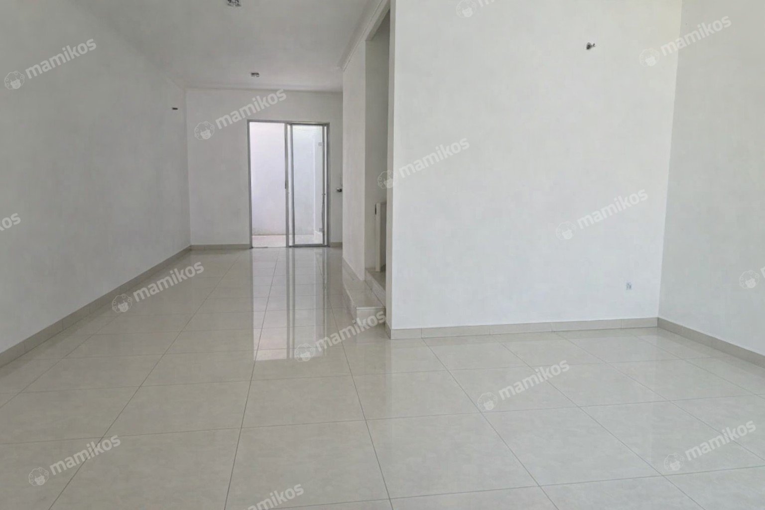Rumah Sertifikat PPJB 3 Kamar Tidur 3 Kamar Mandi Golf Island Jakarta Utara - Photo 5