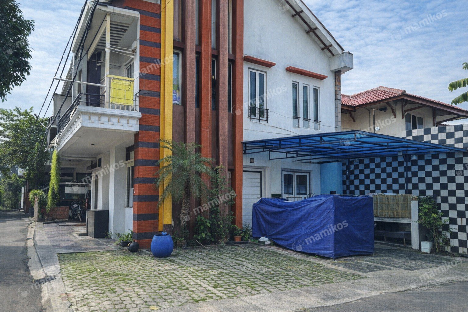 Rumah Sertifikat SHM 4 Kamar Tidur 4 Kamar Mandi Duren Sawit Jakarta Timur