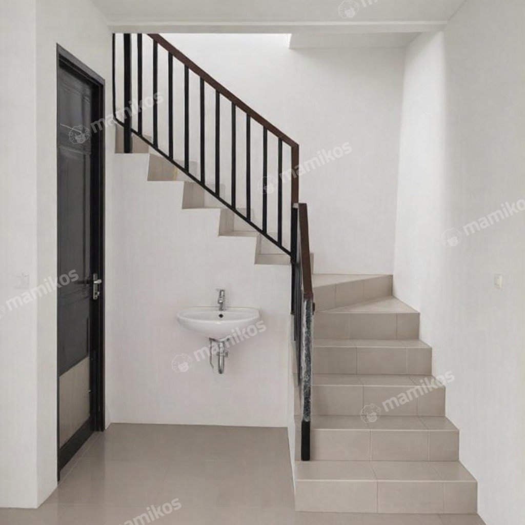 Rumah 2 Kamar Tidur 2 Kamar Mandi 2 Lantai Semanan Jakarta Barat - Photo 2