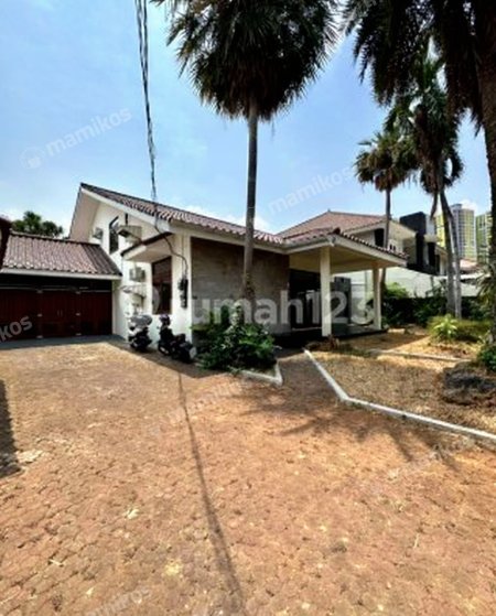 Rumah Sertifikat SHM 5 Kamar Tidur 3 Kamar Mandi Menteng Jakarta Pusat - Photo 3