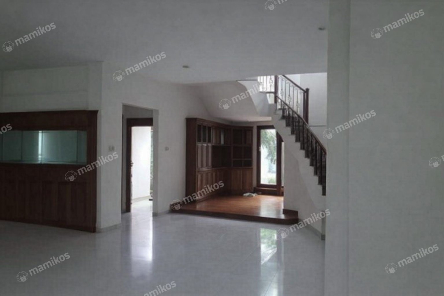 Rumah Sertifikat SHM 10 Kamar Tidur 6 Kamar Mandi Pondok Indah Jakarta Selatan - Photo 5