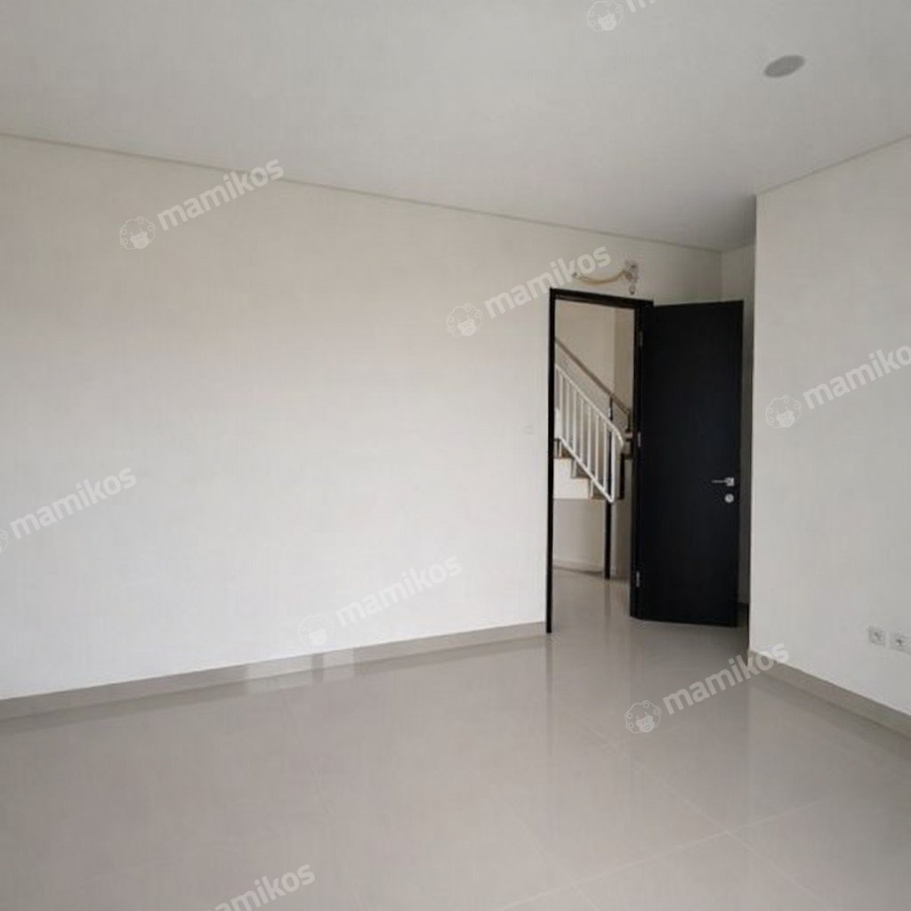Rumah 3 Kamar Tidur 3 Kamar Mandi 3 Lantai Cakung Jakarta Timur - Photo 4