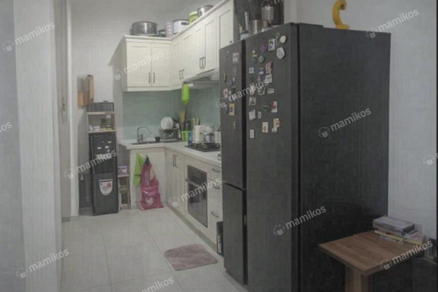 Rumah Sertifikat SHM 3 Kamar Tidur 3 Kamar Mandi Kota Wisata Jakarta Timur - Photo 3
