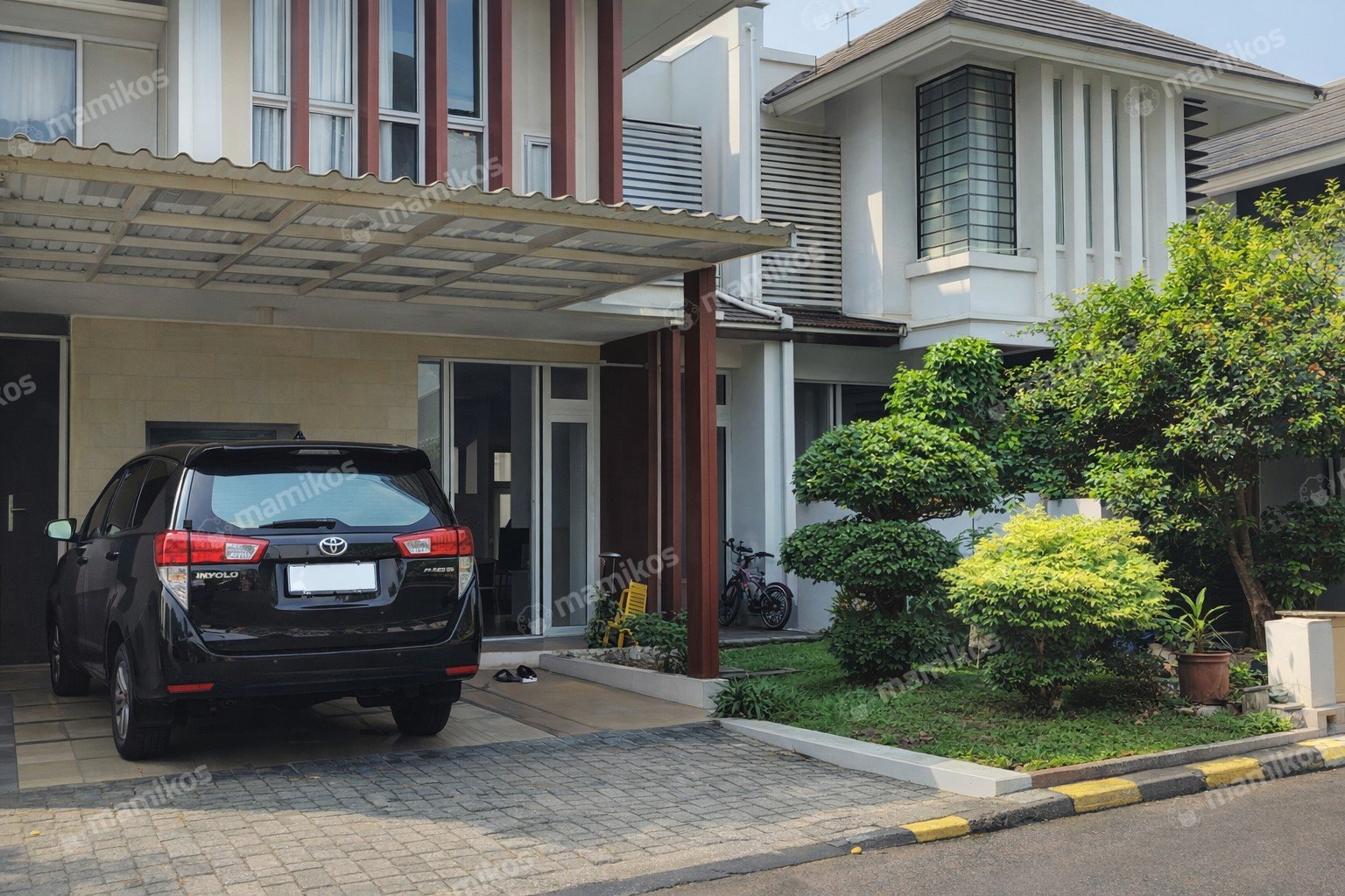 Rumah Sertifikat SHM 3 Kamar Tidur 3 Kamar Mandi Citra Grand Jakarta Timur