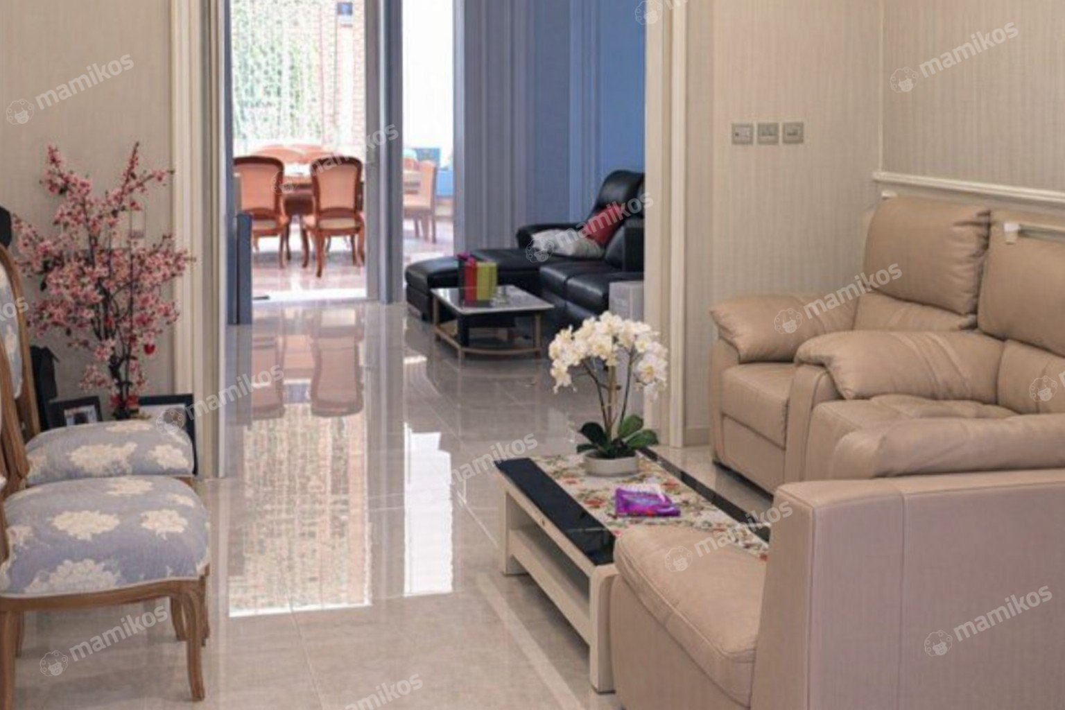 Rumah Sertifikat SHM 5 Kamar Tidur 6 Kamar Mandi Taman Surya Jakarta Barat