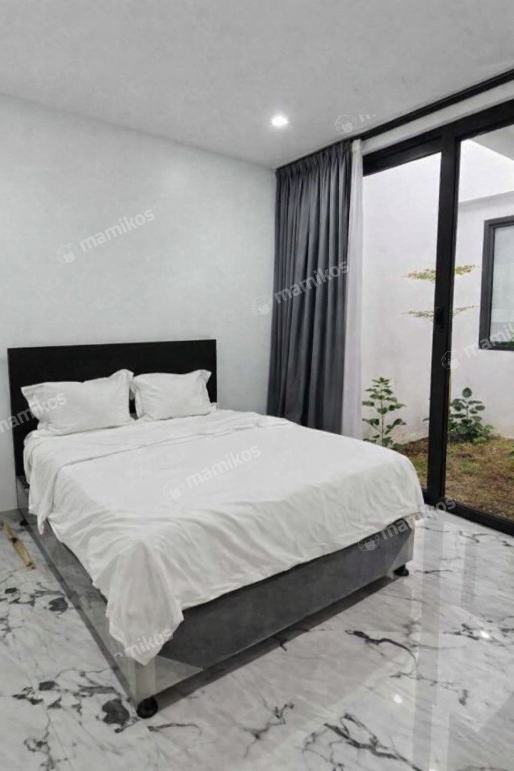 Rumah Sertifikat SHM 4 Kamar Tidur 4 Kamar Mandi Pantai Indah Kapuk Jakarta Utara - Photo 3