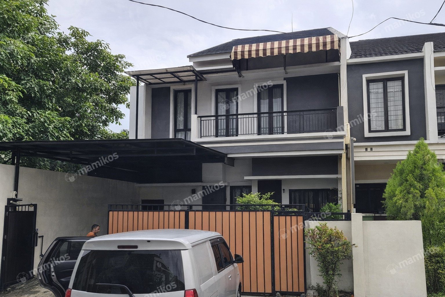 Rumah Sertifikat SHM 5 Kamar Tidur 5 Kamar Mandi Kalimalang Jakarta Timur - Photo 3