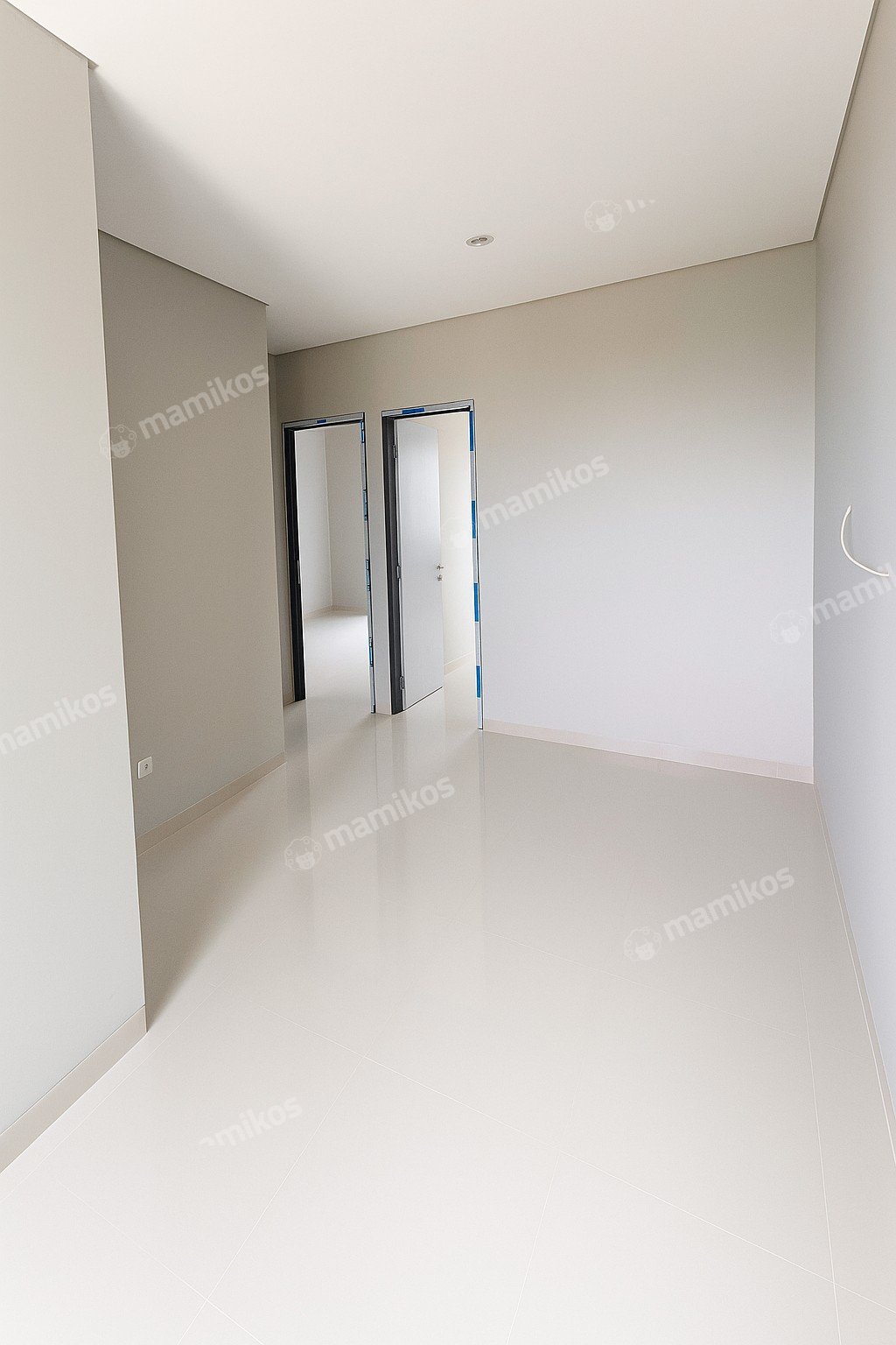 Rumah Sertifikat SHM 4 Kamar Tidur 4 Kamar Mandi Duren Sawit Jakarta Timur - Photo 4