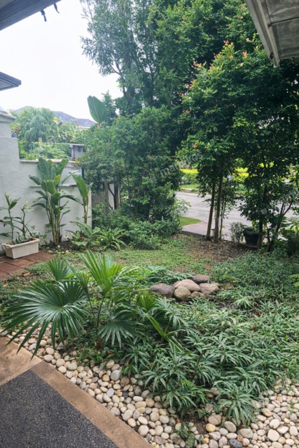 Rumah Sertifikat SHM 2 Kamar Tidur 1 Kamar Mandi Citra Grand Jakarta Timur - Photo 2