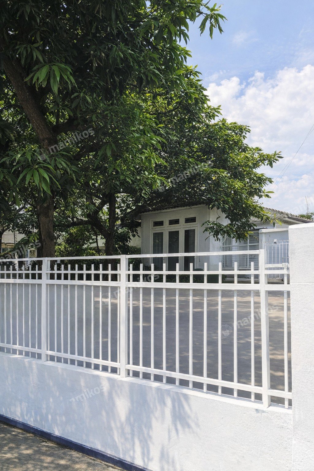Rumah Sertifikat SHM 7 Kamar Tidur 3 Kamar Mandi Mangga Besar Jakarta Barat - Photo 2