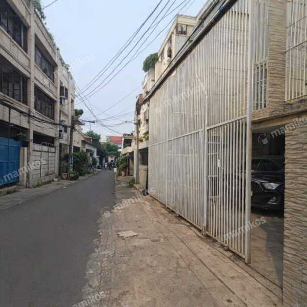 Rumah Sertifikat SHM 3 Lantai Tambora Jakarta Barat - Photo 2
