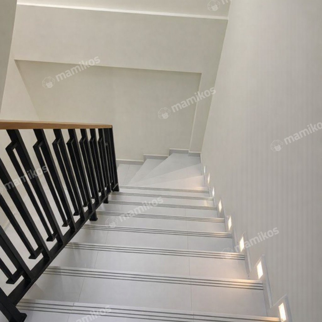 Rumah Sertifikat SHM 4 Kamar Tidur 4 Kamar Mandi Tanjung Duren Jakarta Barat - Photo 5