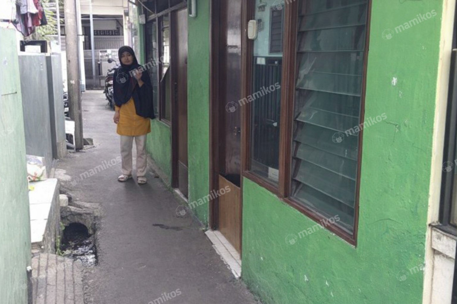 Rumah Sertifikat SHM 2 Kamar Tidur 2 Kamar Mandi Jatinegara Jakarta Timur