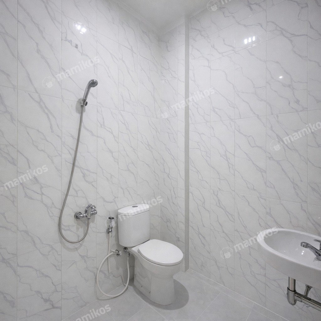 Rumah Sertifikat SHM 4 Kamar Tidur 5 Kamar Mandi Tanjung Duren Jakarta Barat - Photo 2