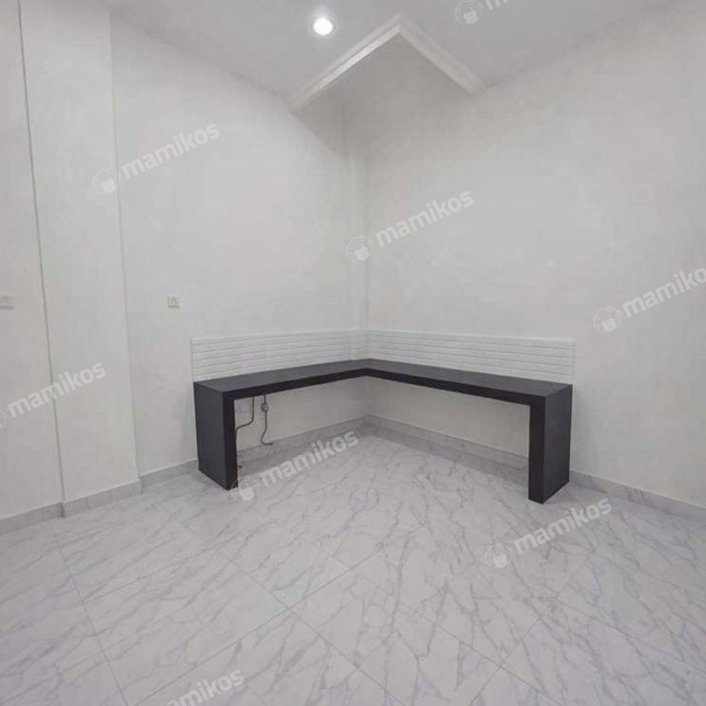 Rumah Sertifikat SHM 4 Kamar Tidur 5 Kamar Mandi Tanjung Duren Jakarta Barat - Photo 5
