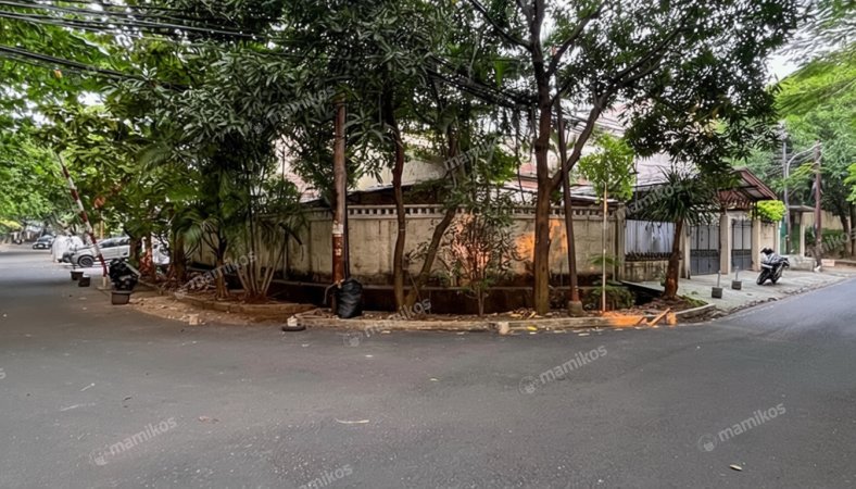 Rumah 4KT 4KM Menteng Jakarta Pusat