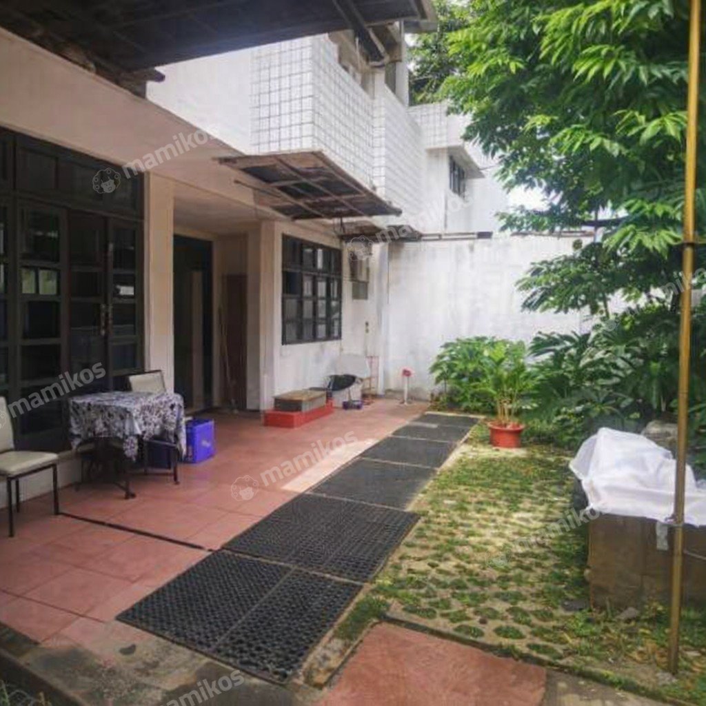 Rumah Sertifikat SHM 4 Kamar Tidur 4 Kamar Mandi Puri Indah Jakarta Barat - Photo 2