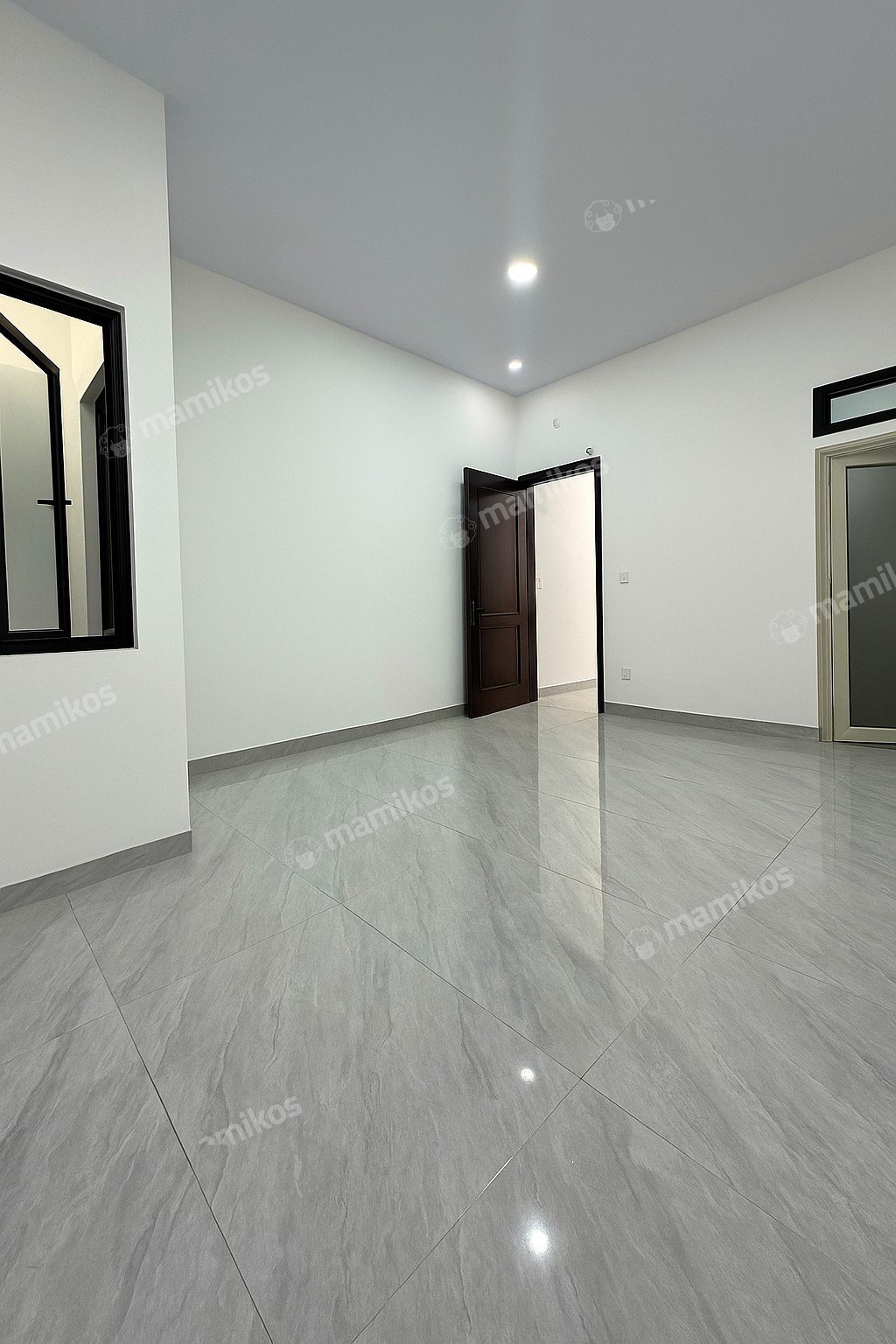 Rumah Sertifikat SHM 5 Kamar Tidur 4 Kamar Mandi Tanjung Duren Jakarta Barat - Photo 5