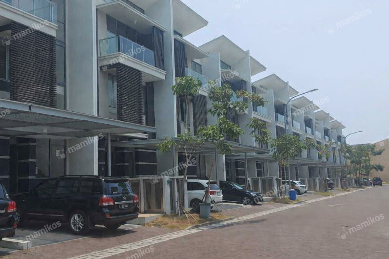 Rumah 3 Kamar Tidur 5 Kamar Mandi 3 Lantai Pantai Indah Kapuk Jakarta Utara