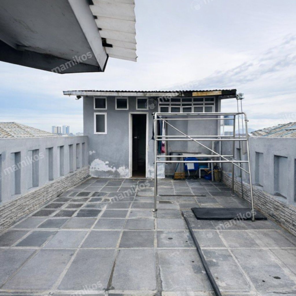 Rumah Sertifikat SHM 3 Kamar Tidur 3 Kamar Mandi Green Lake City Jakarta Barat - Photo 5