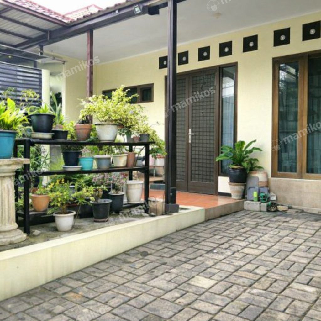 Rumah Sertifikat SHM 4 Kamar Tidur 4 Kamar Mandi Lebak Bulus Jakarta Selatan - Photo 2