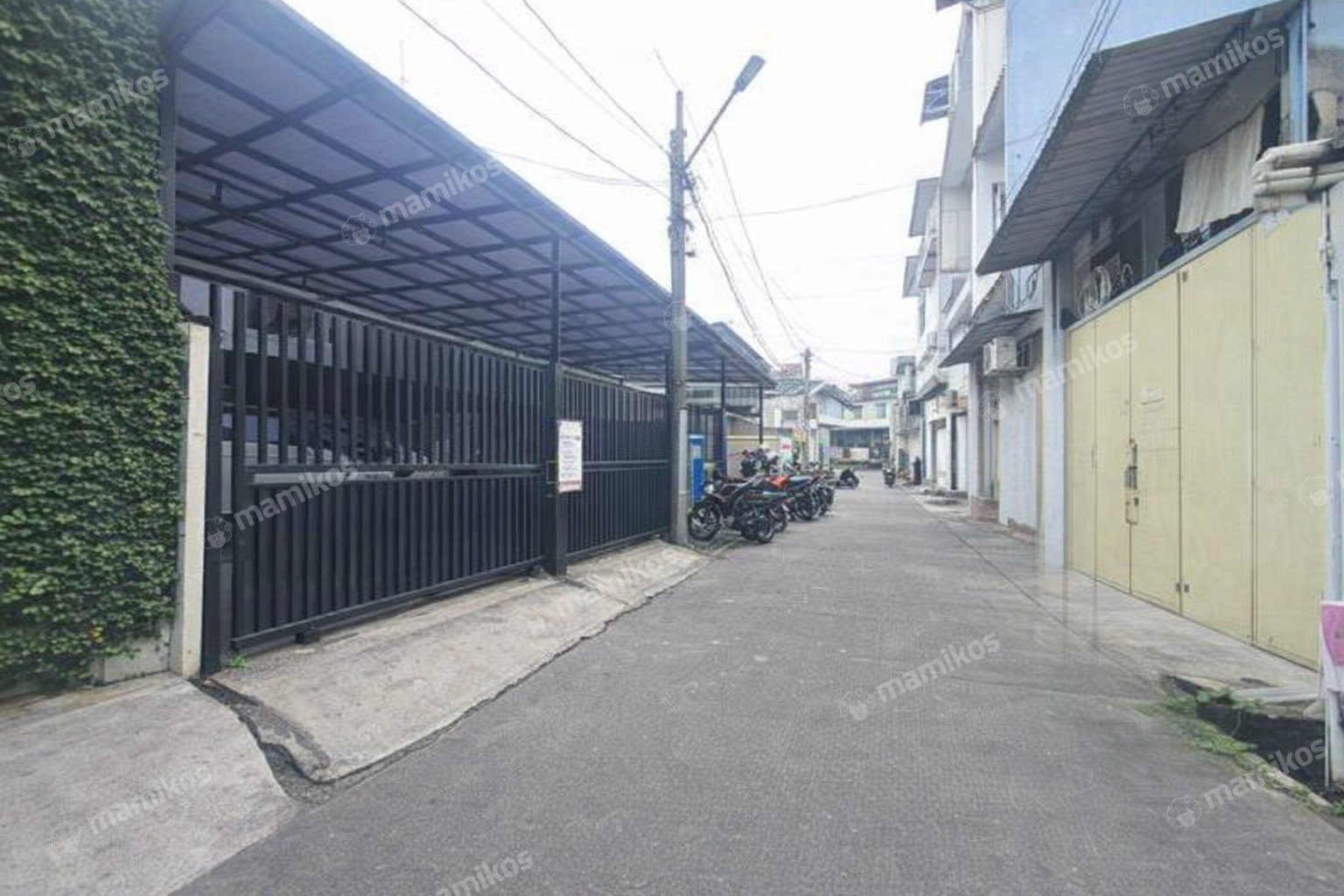 Rumah Jelambar Jakarta Barat