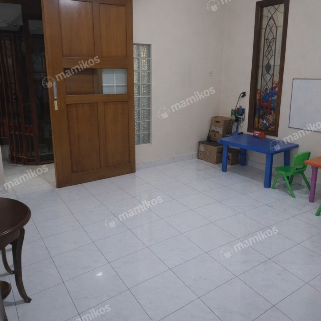Rumah Sertifikat SHM 4 Kamar Tidur 3 Kamar Mandi Srengseng Jakarta Barat - Photo 4